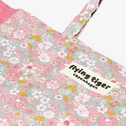 Flying Tiger Blomsterformad tygväska med rosa accenter^ Tygpåsar
