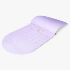 Flying Tiger Lila månatlig väggkalender - spanska^ Kalendrar