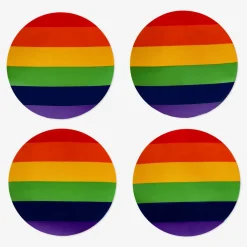 Flying Tiger Plasttallrikar. 4 st^ Happy Pride!|Festdekorationer