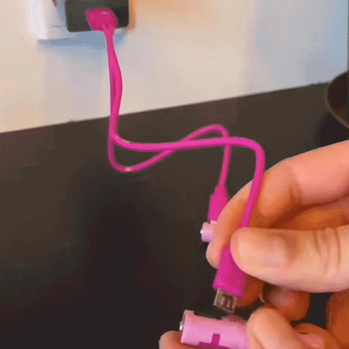 Flying Tiger USB-laddningsbara batterier - AAA^ Hörlurar & Batterier